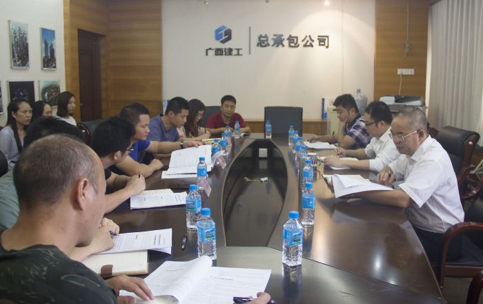 聚会现场。。。。。。谭倩文摄.jpg