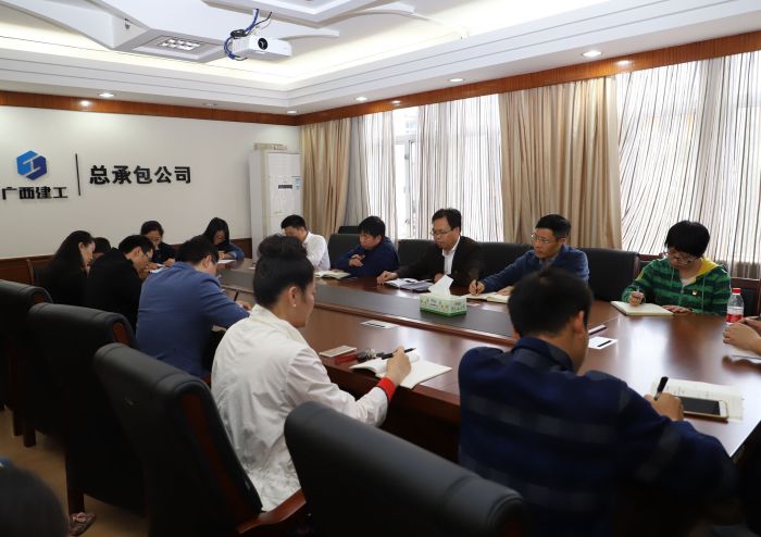 聚会现场。。。。。。李立云 摄.jpg