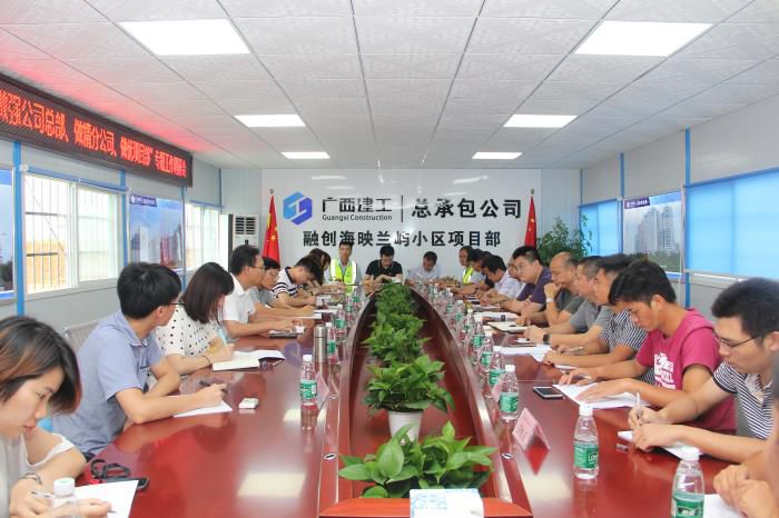 3.2聚会现场。。。。。杨钰 摄700.JPG