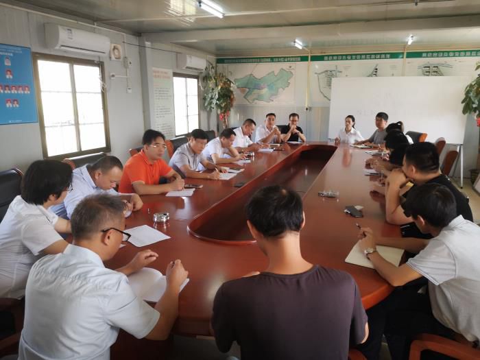 3.2聚会现场。。。。。。胡亮 摄700.jpg