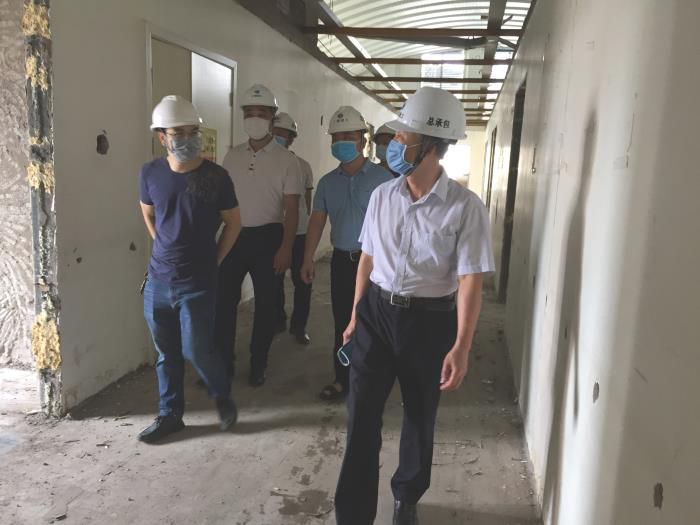 2.1现场检查指导。。。。。熊国梁 摄700.jpg