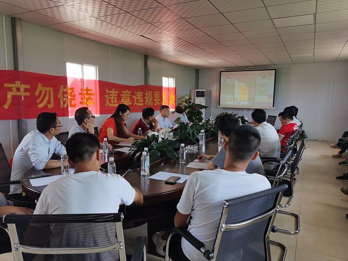 聚会现场。。。。。。罗凯 摄.jpg