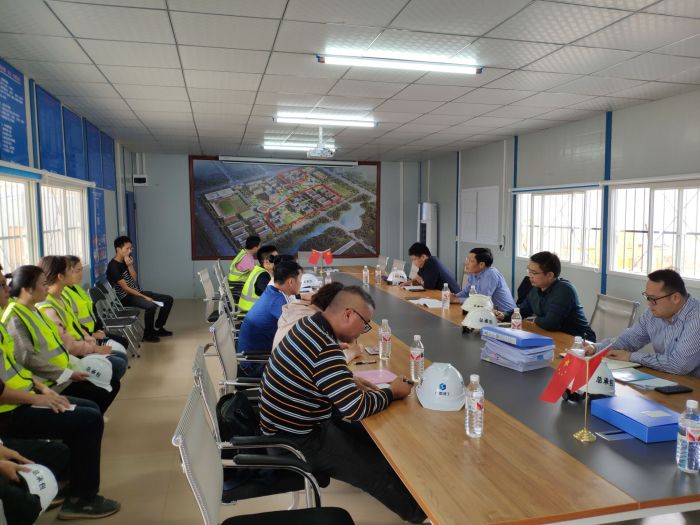 聚会现场。。。。。。。 龙兆开 摄.jpg