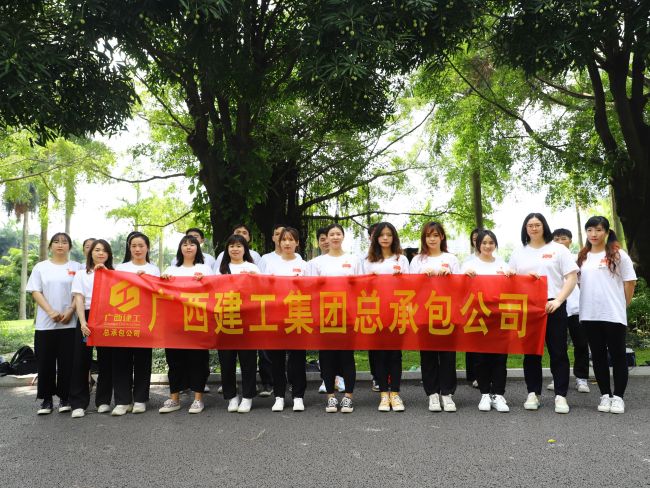 座谈会现场。。。。。杨桂峰 摄（修图）.jpg