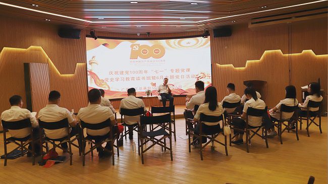 党课现场。。。。。。。卢勤 摄（修图）.jpg