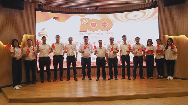 合影。。。。。。。卢勤 摄（修图）.jpg