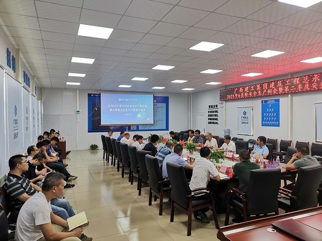 5聚会现场。。。。；；；；；；票ι 摄（修图）.jpg