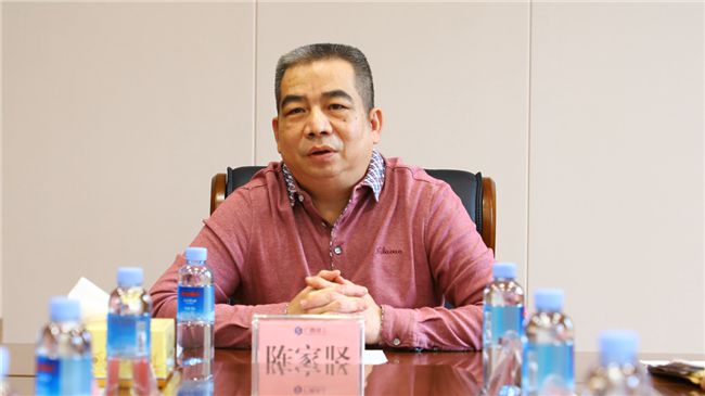 陈家坚作讲话。。。。。。谭龙 摄（修图）.jpg