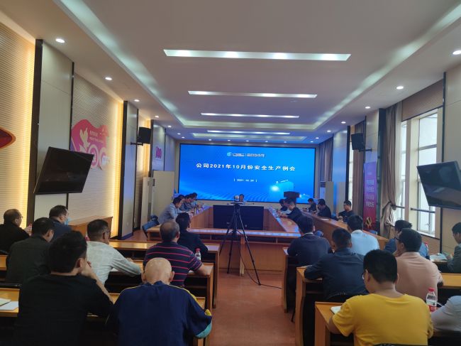 聚会现场 覃桂整 摄.jpg