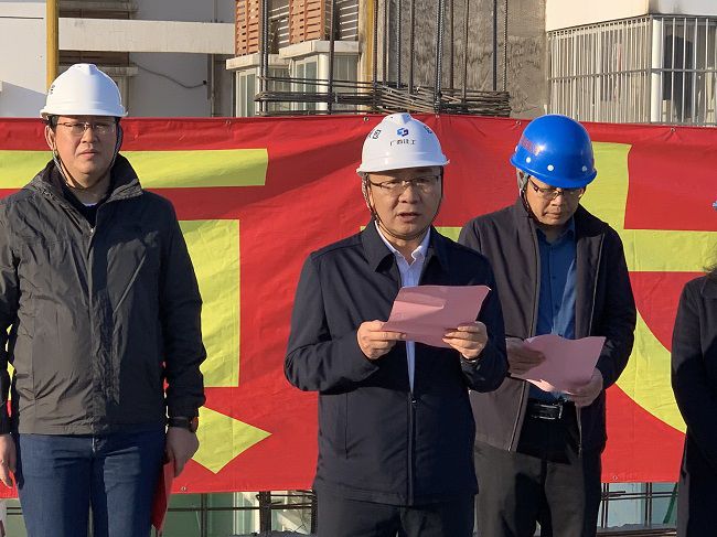 致辞现场。。。。。龙兆杰 摄（修图）.jpg