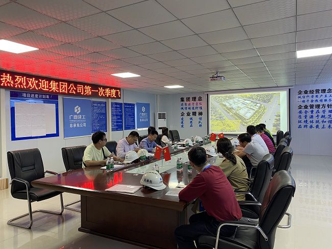 聚会现。。。。。。。ㄐ尥迹.jpg