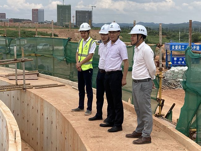 检查指导现场。。。。。张钊林 摄（修图）.jpg