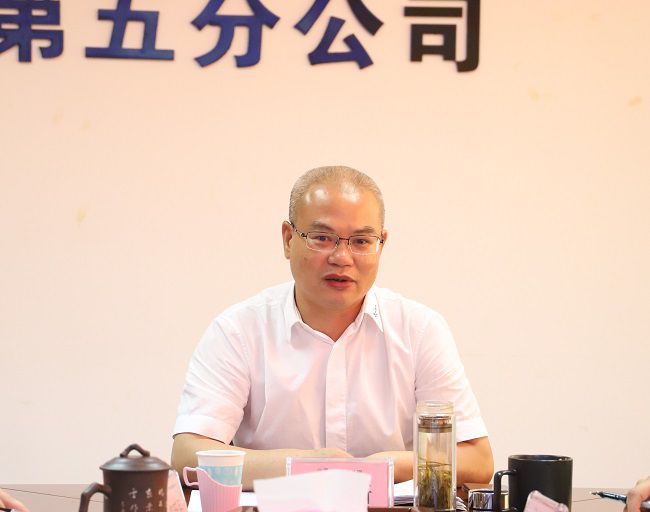 邓少新讲话。。。。。。杨钰 摄（修图）.jpg