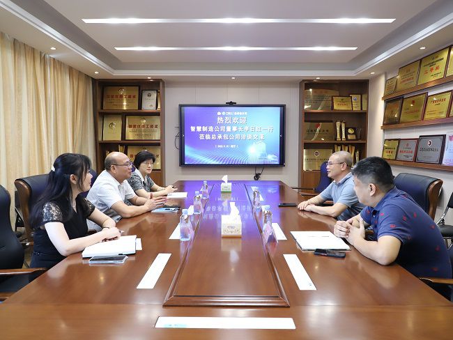 聚会现。。。。。。。。ㄔ迹650.jpg