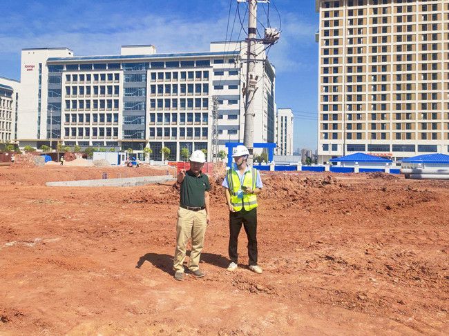 现场指导。。。。。。（修图）.jpg