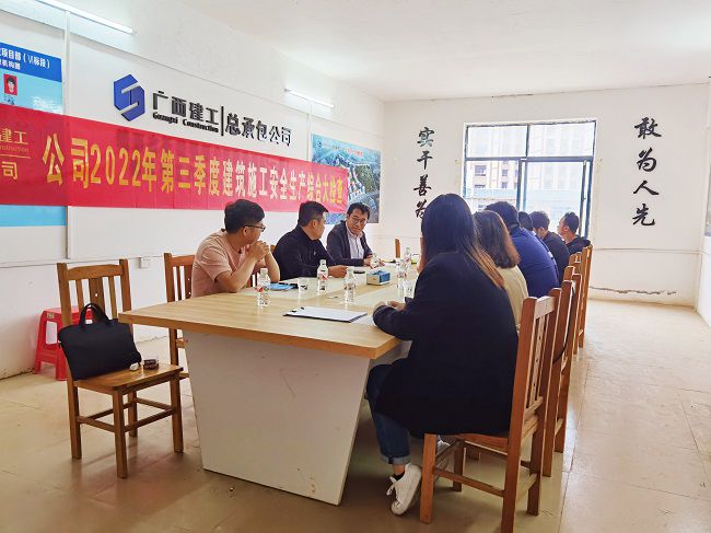 聚会现场。。。。。。。；；；；；；平鹗 摄（修图）.jpg