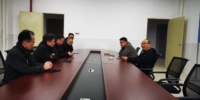 聚会现场。。。。。。。。钟植焕 慑（修图）.jpg