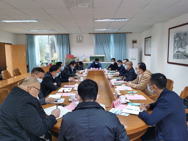 聚会现。。。。。。。。ㄐ尥迹.jpg