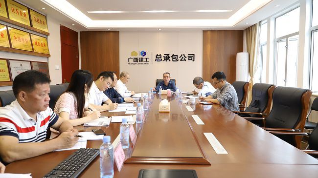 聚会现。。。。。ㄐ尥迹.jpg