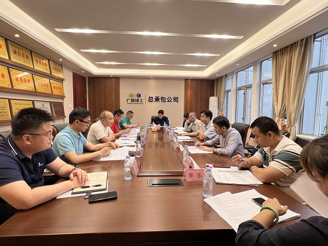 聚会现场。。。。。。杨钰 摄（修图）.jpg