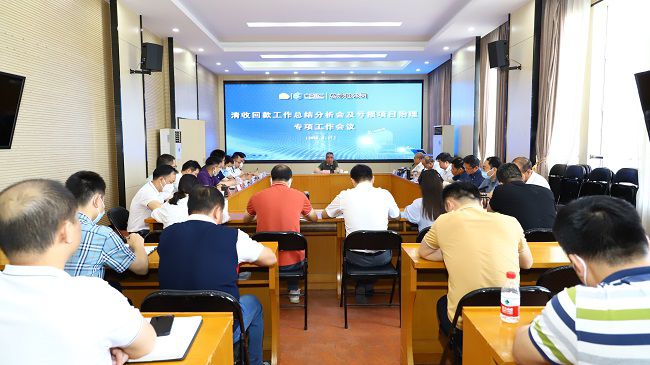 聚会现场！。。。。ㄐ尥迹.jpg