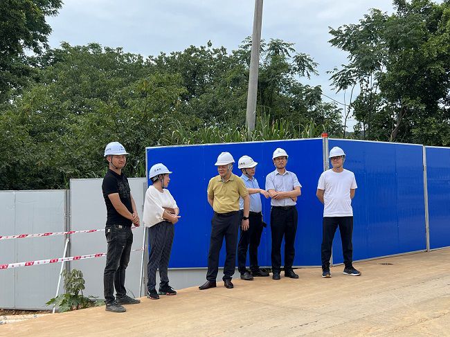 项目现场。。。。。。。廖之锭 摄（修图）.jpg