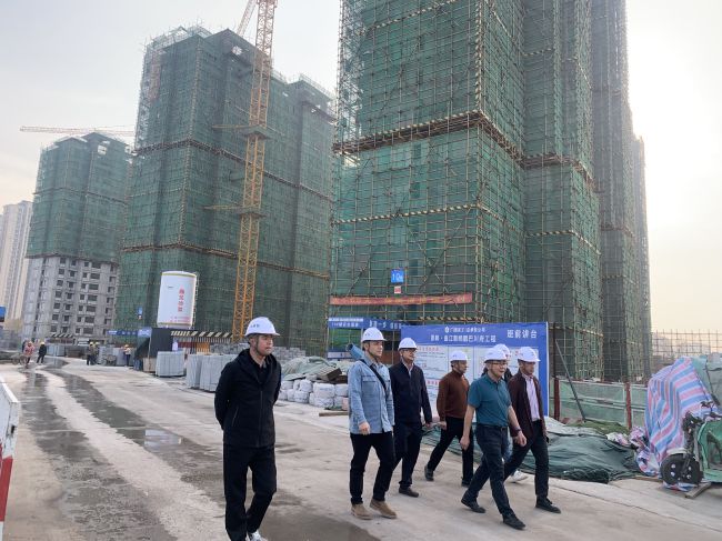 检查现场。。。。。。。。罗庆博 摄（修图）.jpg