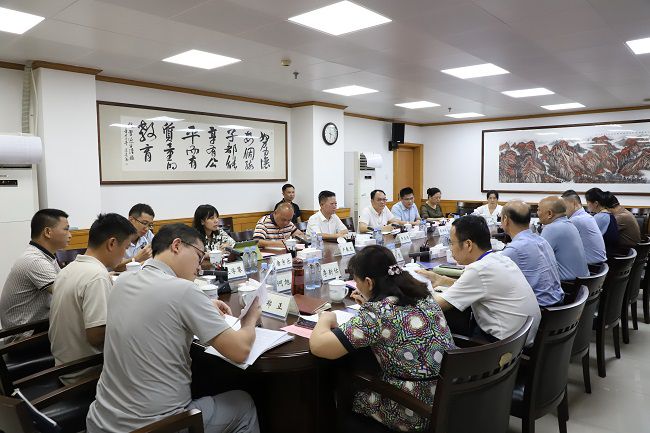 聚会现场。。。。。。。施朝宁 摄（修图）.jpg